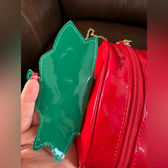 Strawberry-Shaped Red Bag with Gold Chain - Picture 6 of 8